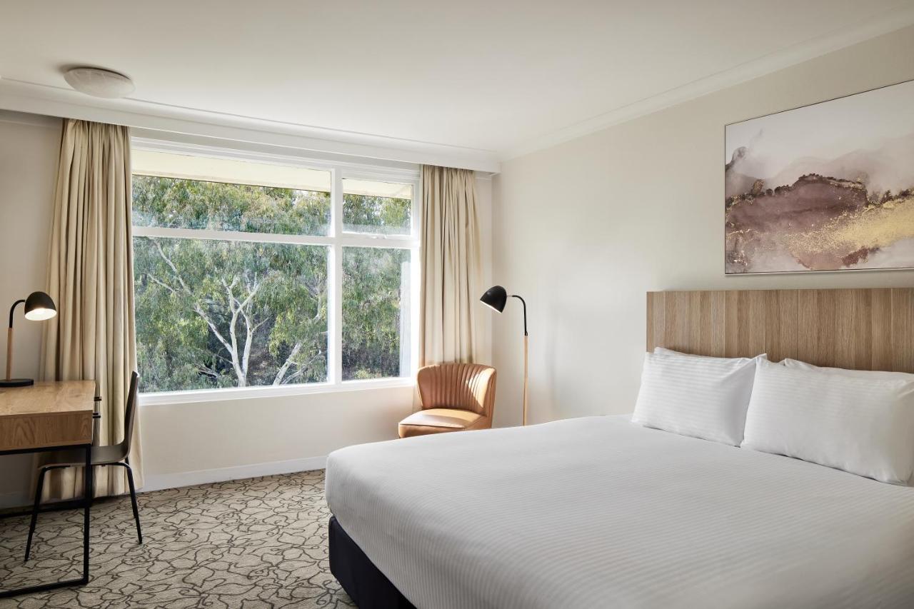 Отель Ibis Styles Тамуорт Экстерьер фото